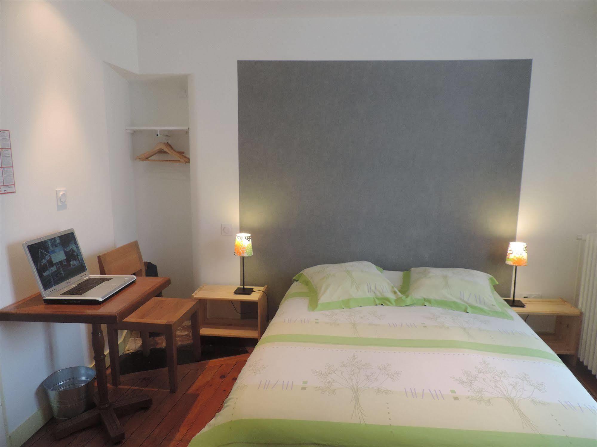 Select Hotel Ле-Ман Екстер'єр фото